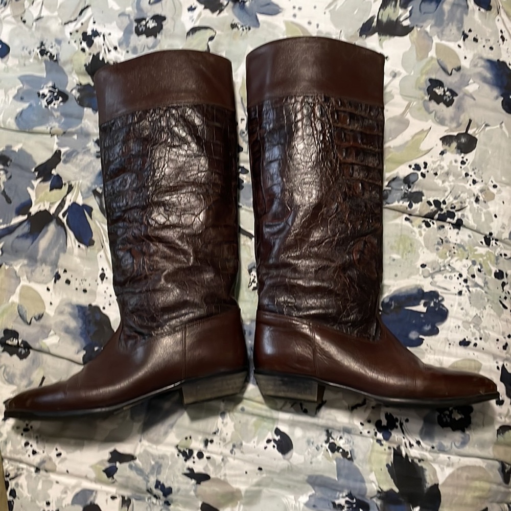 Vintage brown La Vallée Riding Boots - like new condition